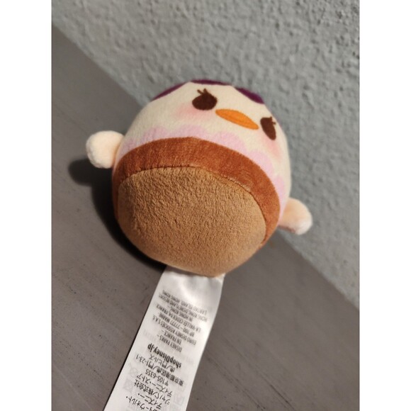 Disney Munchlings Baked Treats Daisy Duck Trippleberry Cheesecake Plush - Picture 4 of 8